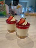 Cup Cheesecake Fresa (Shot)