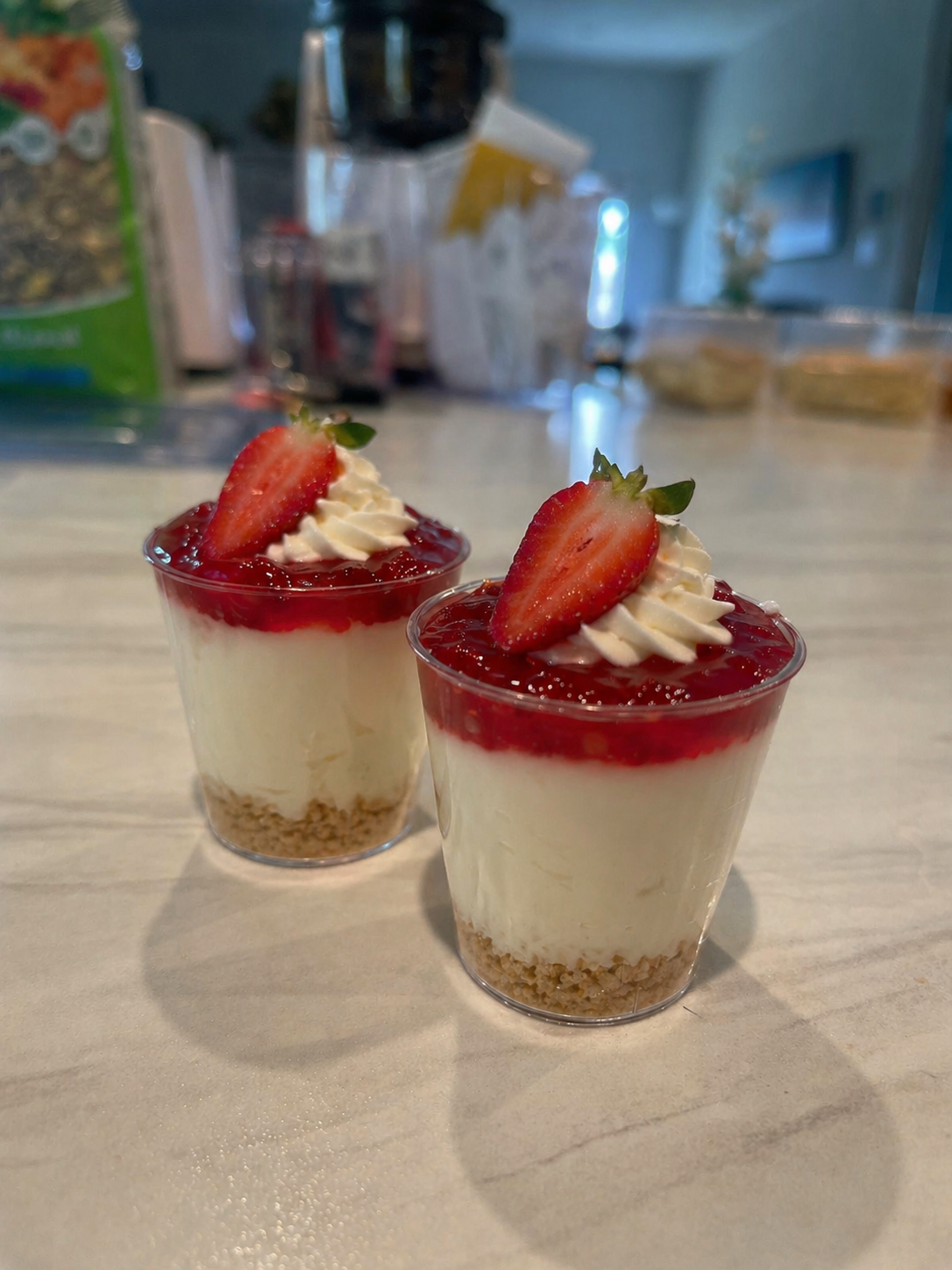Cup Cheesecake Fresa (Shot)